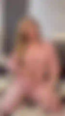 Just for my fans turn up the heat with me and enjoy every second of this sexy tease.