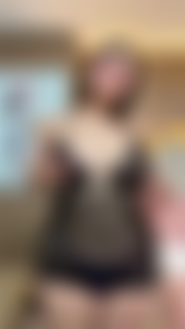 Que ce soit moi qui fasse que mes courbes soient votre rêve devenu réalité.