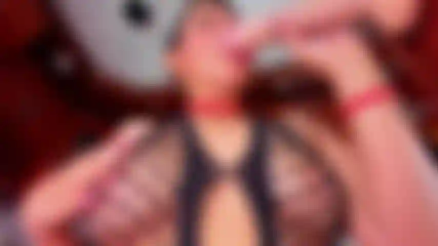 Quelques caresses avec mes lèvres.