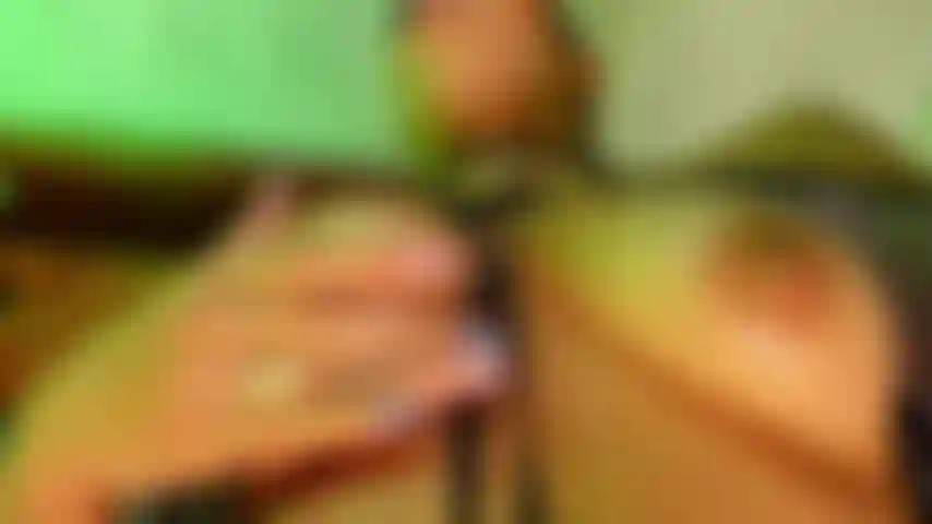 Humide et très coquine.