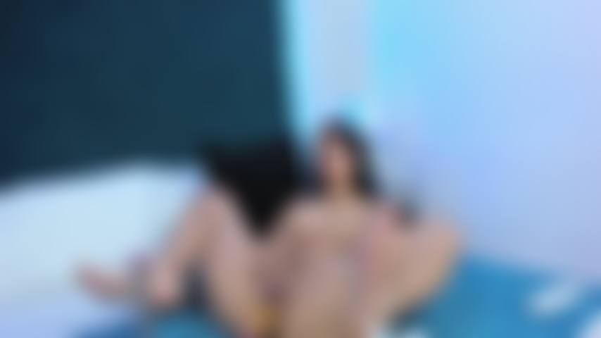 Anal dur avec machine sexuelle contrôle total.