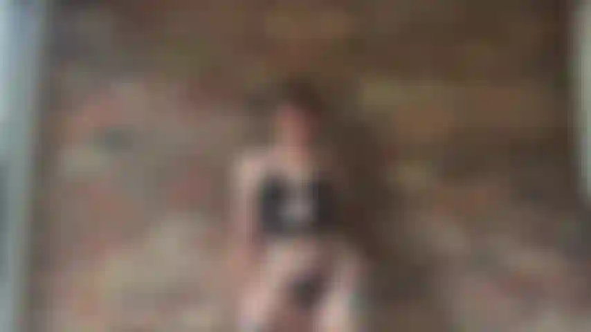 Pour le célibataire | jeu de rôle de strip-teaseuse pov.