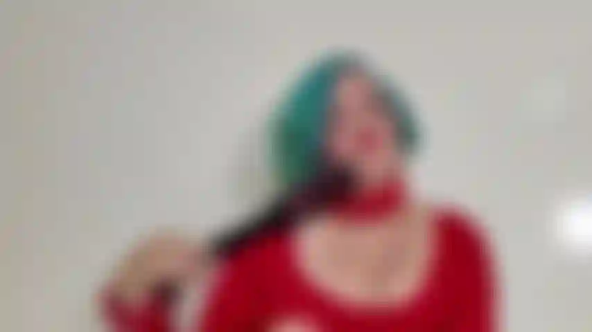 My favorite colors is red mmmm