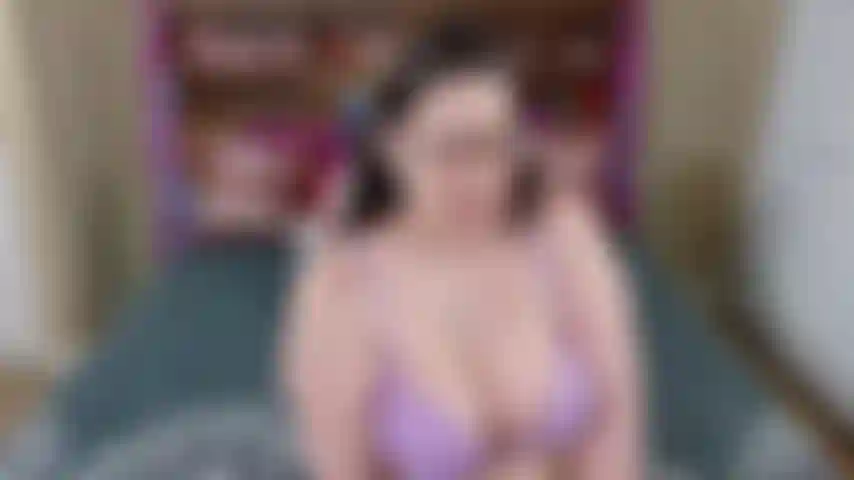 Queefing, Feet, Ass, Tits, a little spanking.