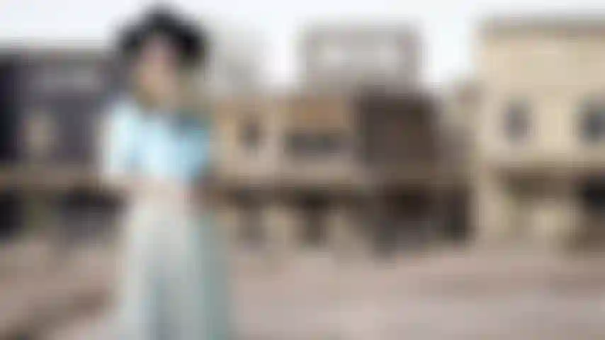 Westworld dolores suce une bite de bernard.