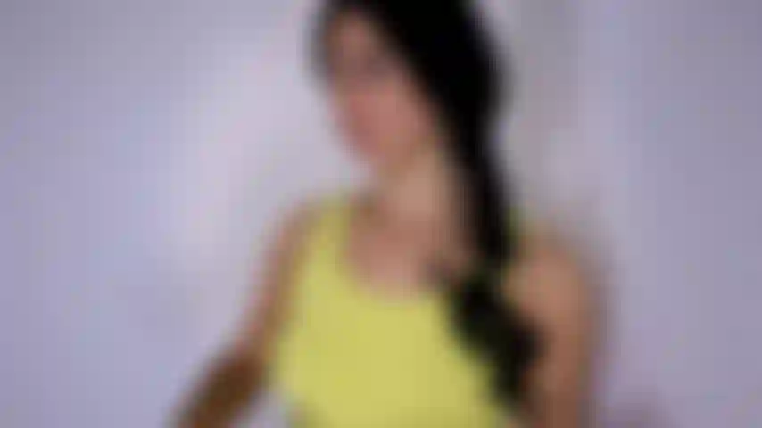 Mon colocataire a fait de moi sa pute personnelle.