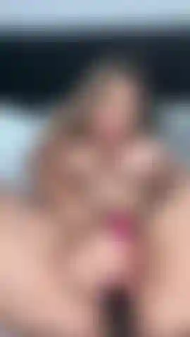 Masturbation sexy, anal, baise et éjaculation féminine.