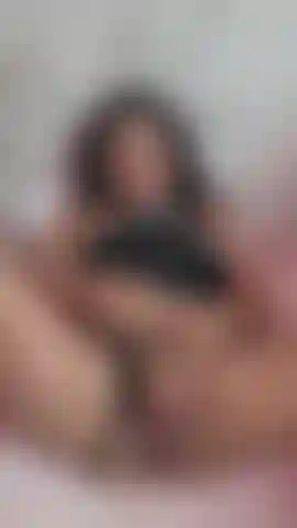 Look how it fits me completely, my love