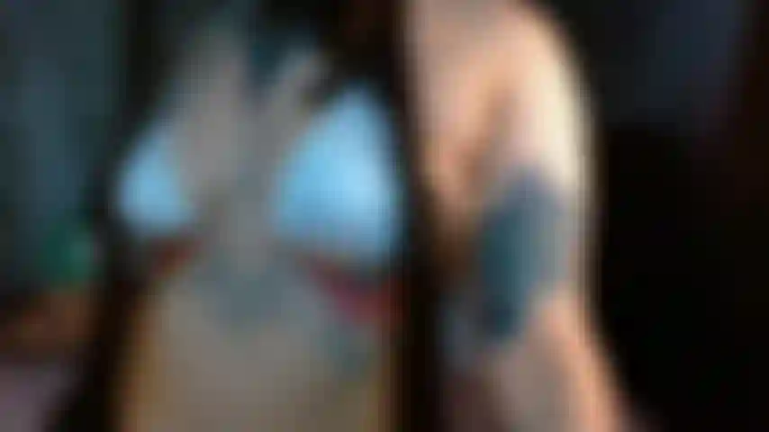 Bordure, humiliation joi comme tifa lockhart.