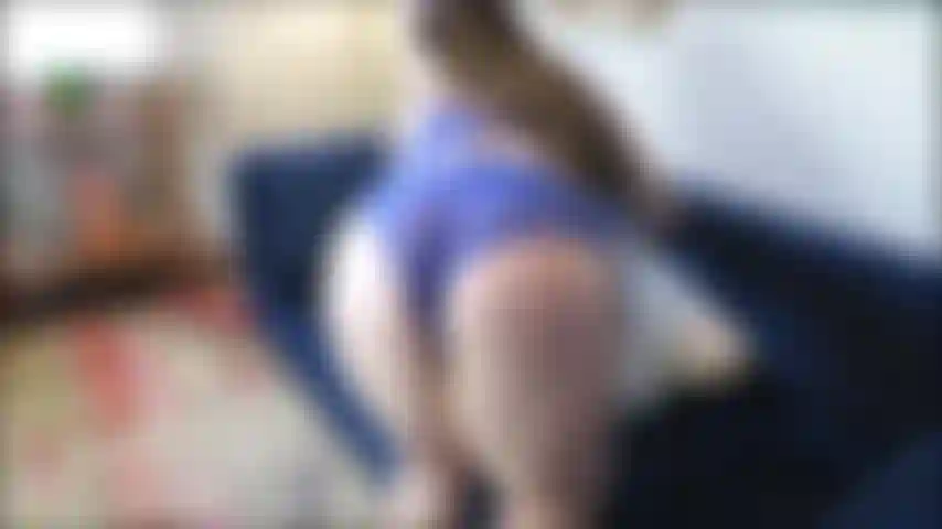 Adoration du cul et pov facesitting.