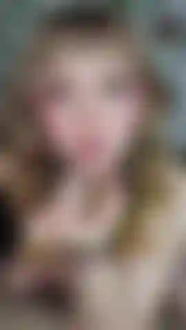 Mignonne et joueuse.