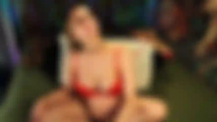 These pregnant feet have been working hard carrying around this growing baby bump...don't they deserve some worship? I'm 27 weeks along and ready to let you get up close and personal. Come rub, kiss, and adore them- just like a good foot boy should.