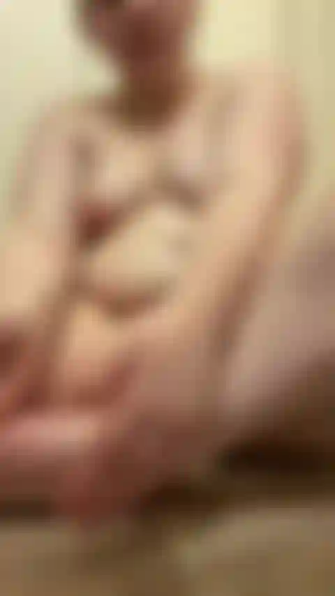 J'essaie de me lécher les orteils.