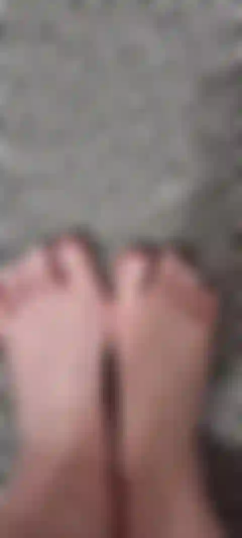 Pieds et orteils sexy.