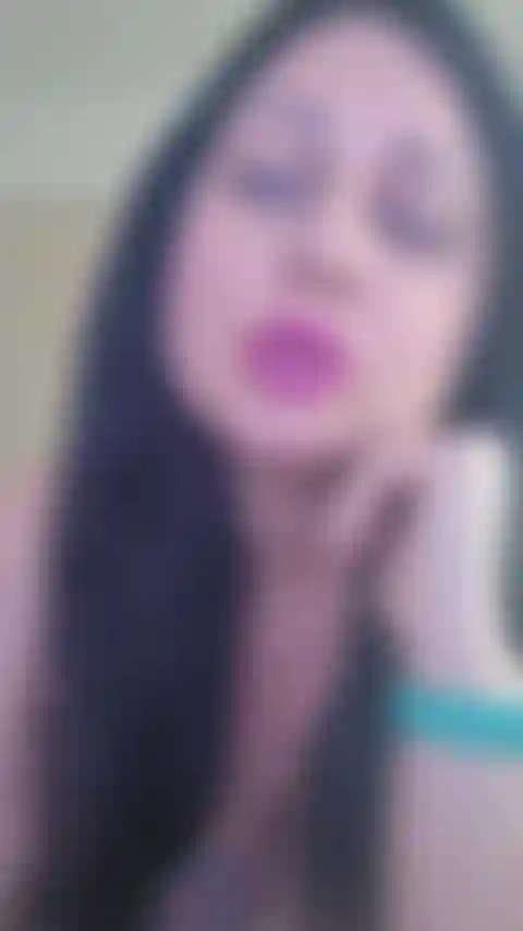 Corps chaud, seins nus, taquin.