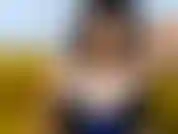 J'aime porter de la lingerie sexy, des bas, pour te taquiner et voir dans tes yeux combien tu me veux. Rejoignez ma chambre et faisons de tout cela une réalité. Xoxo.