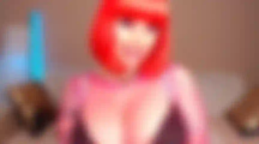 87. Petite bite bien roulée sph cocu jeu de rôle femme suce la surprise d'anniversaire de la bbc.