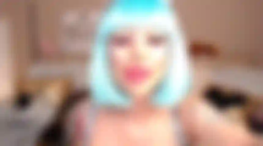 33. Nouvelle vidéo !!!!!! Une énorme dépendance à la bbc qui suce devant vous et vous dit ce que les filles chaudes aiment + ahegao.