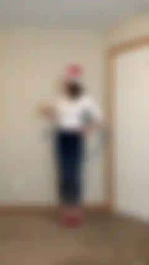 Une fête de bureau pendant les vacances - je vous entends, vous et d'autres, parler de mes seins en disant qu'ils sont faux. Je vais vous prouver à tous qu'elles sont bien réelles.