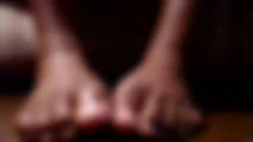 Montrant mes pieds sexy.