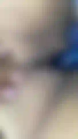 Bbw chevauche un gode.