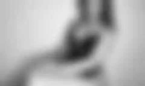 Petite allumeuse sexy.