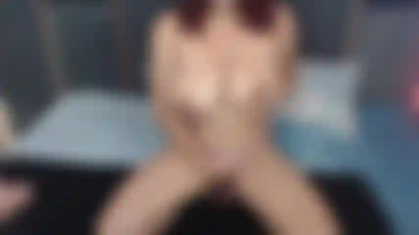 Déesse aux cheveux roux.