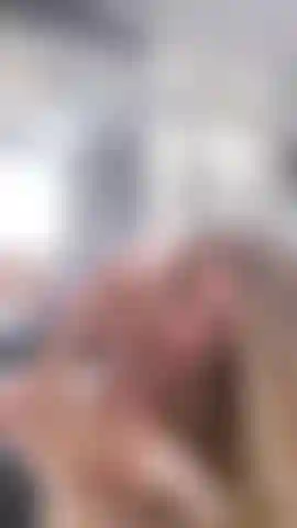 Enceinte, taquine la pipe.