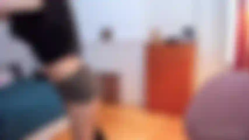 Fétichiste de la broche, pipe nue et gémissante.