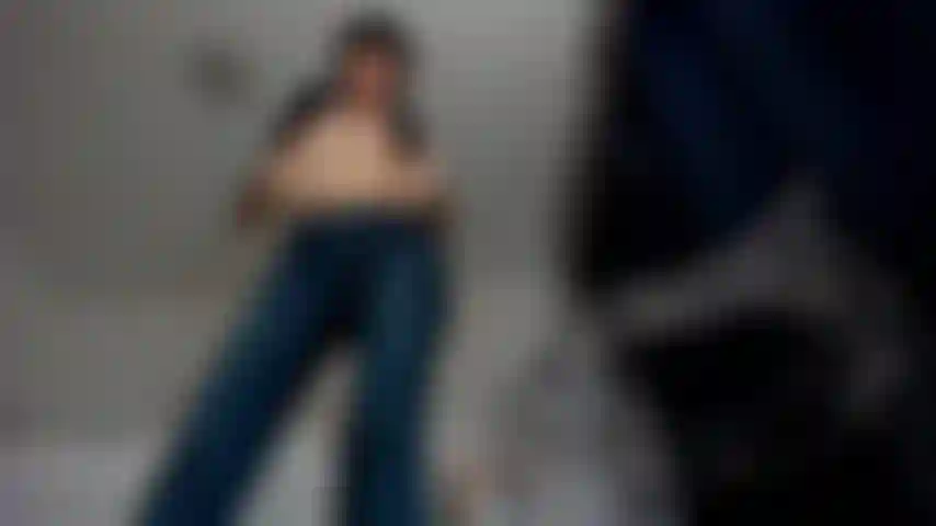 A Topless Lunasha Is Sitting On Your Face With Her Jeans-Clad Bubble Butt - Worship Goddess Lunasha's big and perfect ass during a face sitting pov session where you can enjoy her pussy and asshole’s scents.