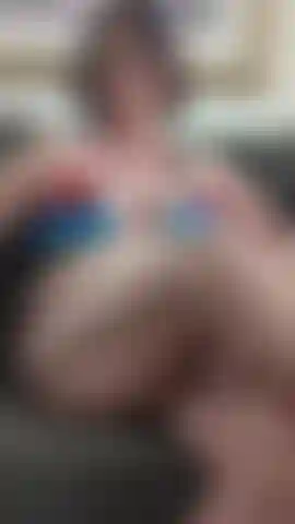 Tales of a dirty mature mind.
Heading out to the beach, but first I tell you my naughty thoughts and experiences