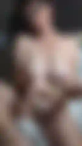 Je huile les seins et je compte à rebours !