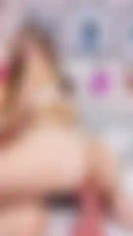 Regarde comment je te chevauche, tu peux entrer si tu veux.