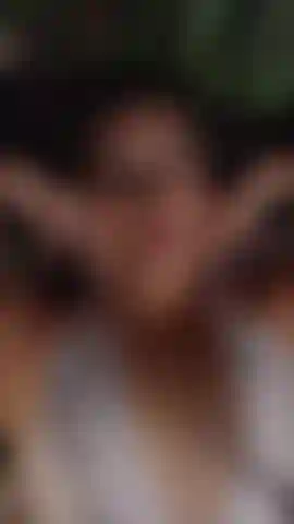 How much I want to put these lips on you is like nothing else in the world.