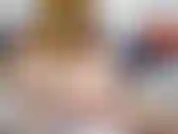 *4 Vidéo k* oui, tu m'as pris dans une humeur très coquine et coquine et tout ce que tu peux faire maintenant est de me regarder me toucher, sentir mon corps trembler et bien plus encore. Tu veux t'amuser avec moi ?