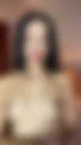 De la crème sur mes seins.