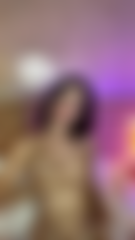 Petits coeurs, tétons adorables.