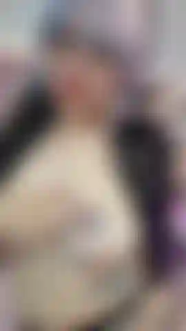 Veux-moi maintenant.