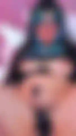 Devine où je veux tes mains.