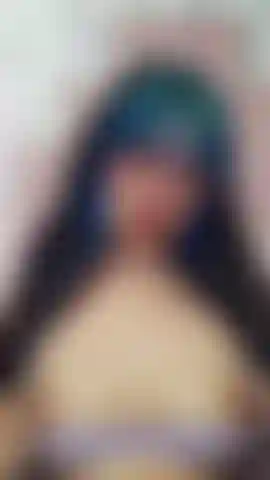 big, soft tits 🔥
