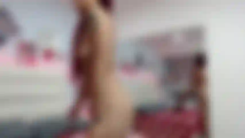 Regarde mon beau corps nu !