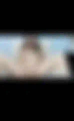 Baise-moi en talons jusqu'à ce qu'on jouisse ensemble.