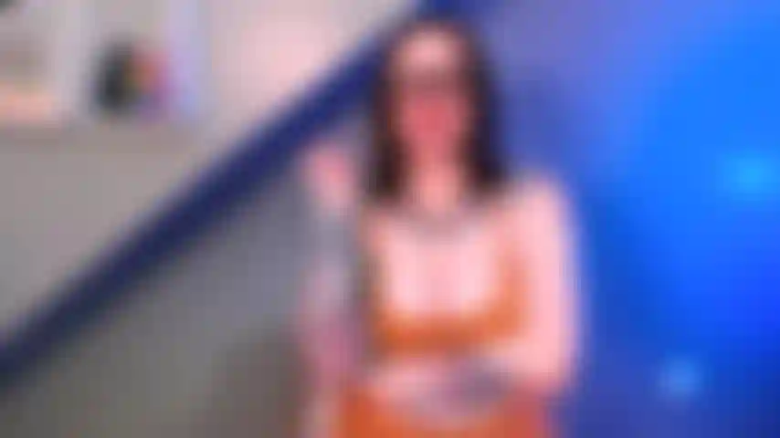 Jeu de claquement de doigts findom