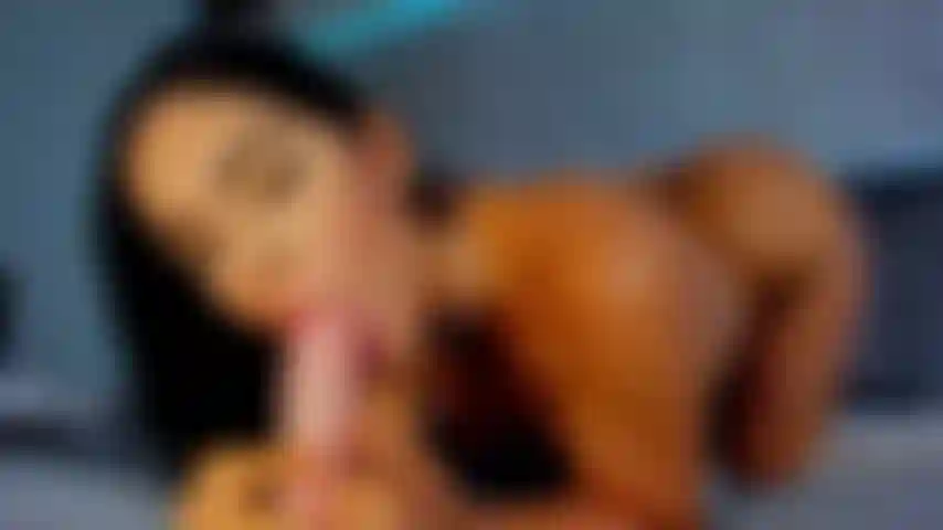 Fellation en levrette.