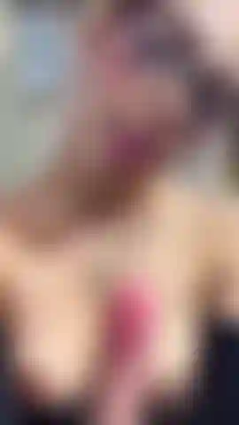 "Secretary causing with desktop curves"