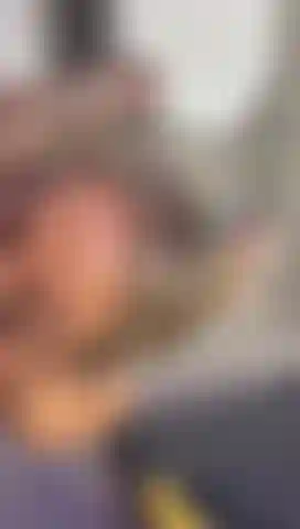 MMMM she got more than a mouth full