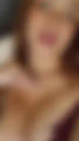 Enlevez mon chemisier s'il vous plaît.