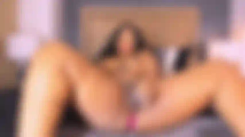 J'aime me faire baiser avec des bites noires.