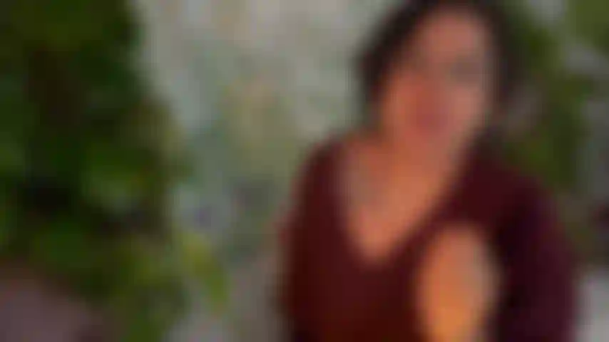 Je te garde au chaud avec une tête bâclée.