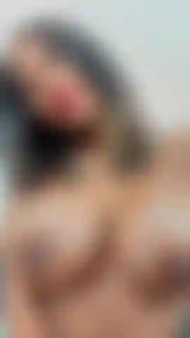 Je créme des seins.